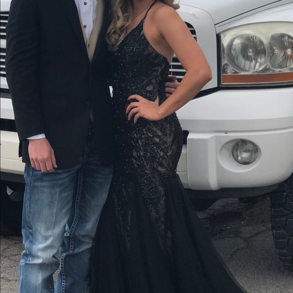 STUNNING BLACK BEADED PROM DRESS